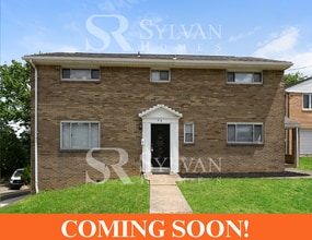 Building Photo - 93 Martera Pl