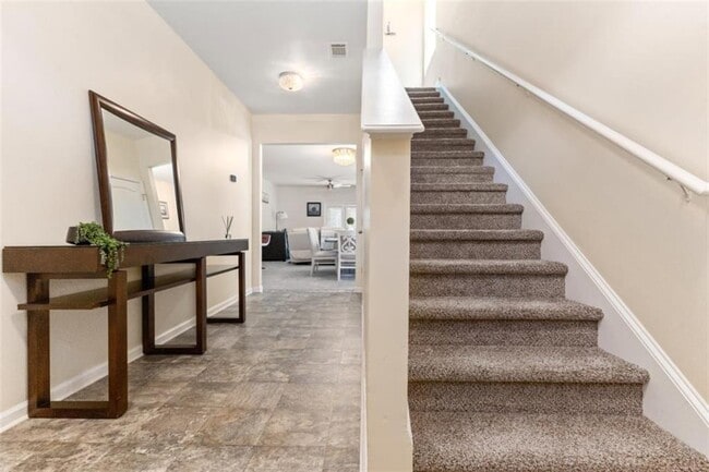 Foto del edificio - 2896 S Hills