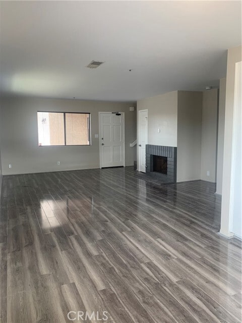 Foto del edificio - 10852 Walnut St