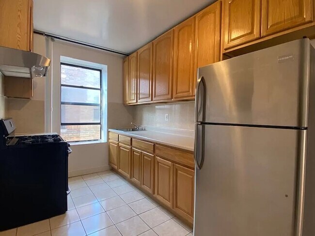 Building Photo - West 171st Street