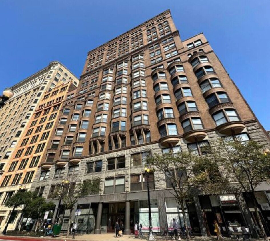 Primary Photo - 431 S Dearborn St