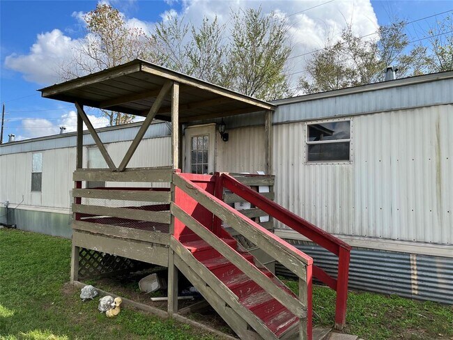 Foto del edificio - 6161 Brockstein Rd
