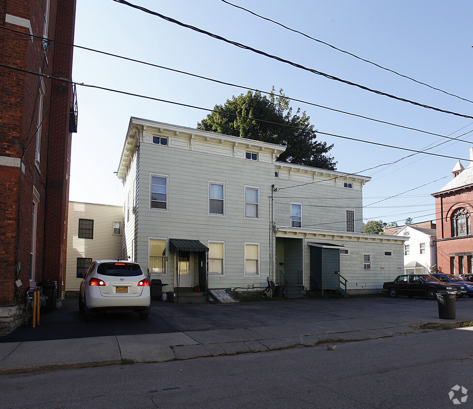 Building Photo - 21-25 Mohawk St