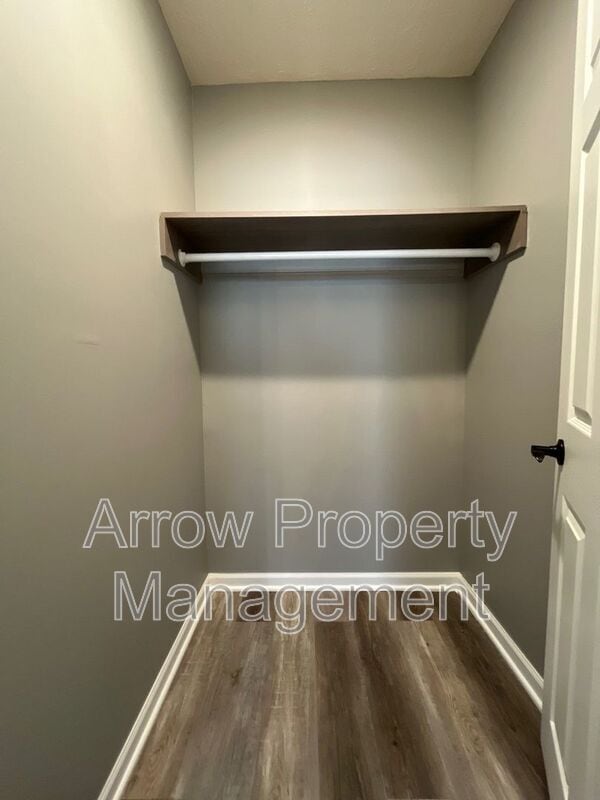 Building Photo - 1730 G St