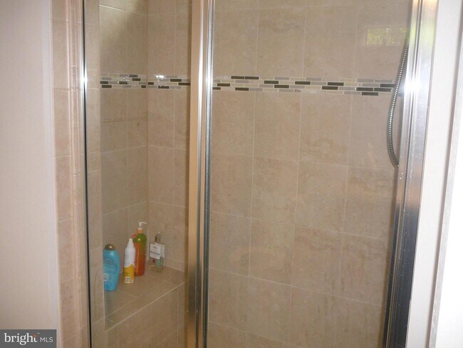 Foto del edificio - 2614 Wheatland Station Way