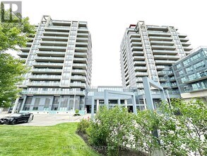 Building Photo - 9090 Yonge St