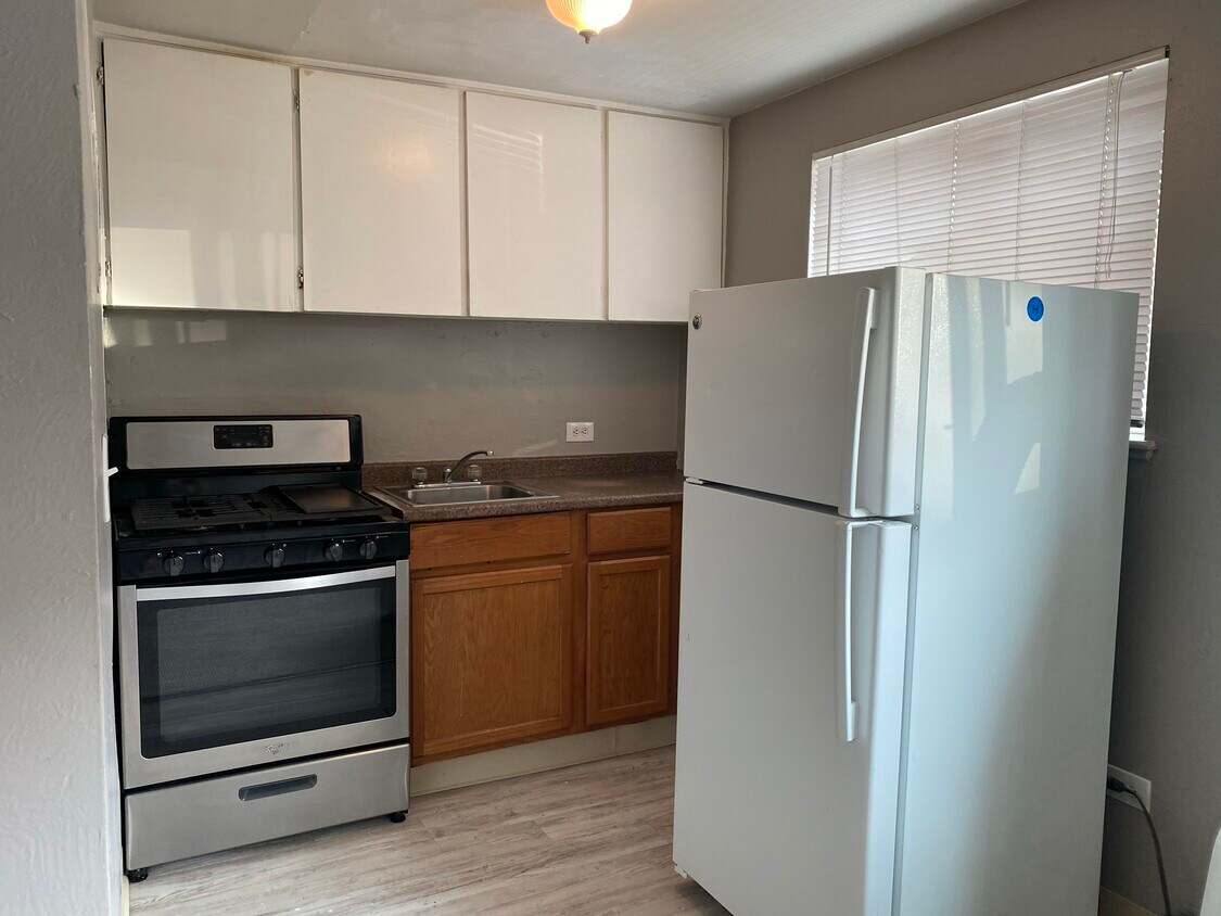 Foto principal - 1725 W Mosier Pl