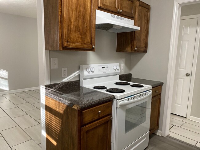 Foto del edificio - 77 Briarcliff Dr