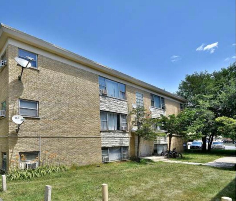 528 s Michigan ct A - 528 S Michigan Ct