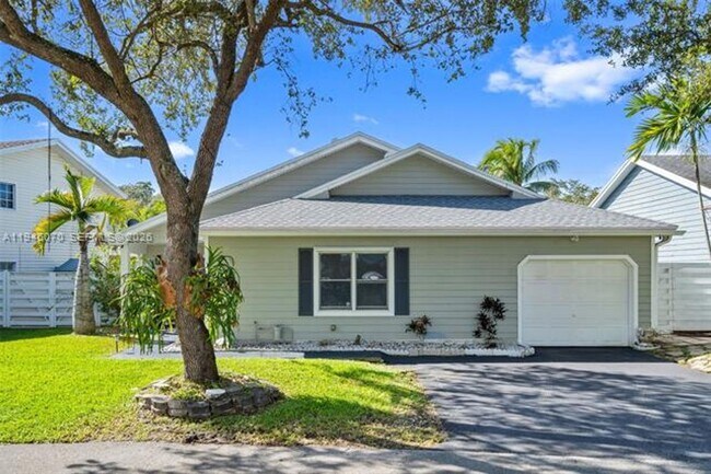 Foto del edificio - 15006 SW 141st Ct