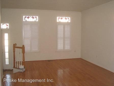 Building Photo - 3 br, 3.5 bath House - 722 N. Tazewell St.
