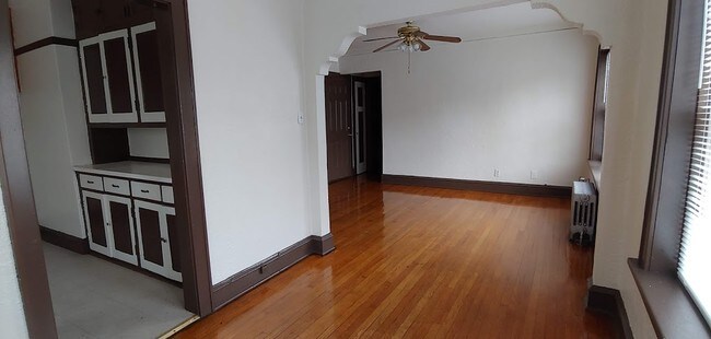 Foto del edificio - 227-235 E Townsend St
