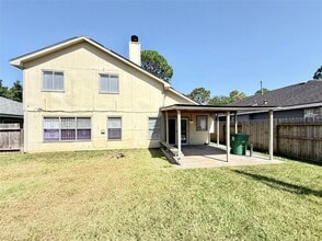 Building Photo - 10106 Pear Limb Dr