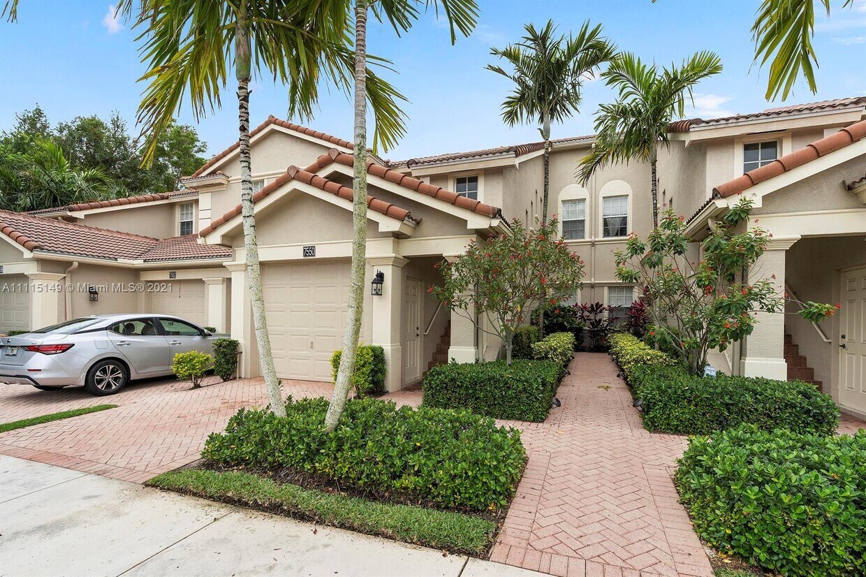 7550 SW Herrington Ln Unit 7550, Stuart, FL 34997 Condo for Rent in