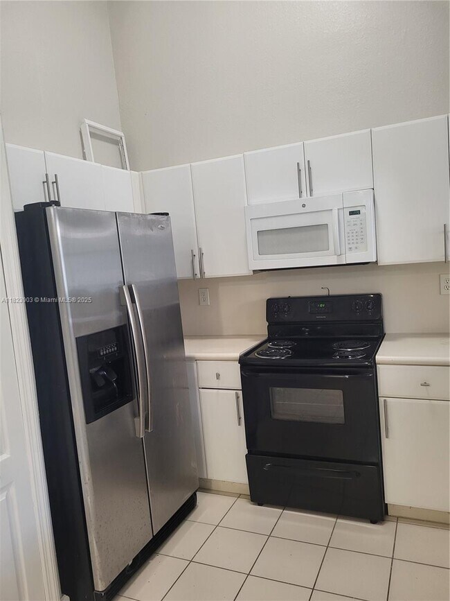 Foto del edificio - 1662 SE 27th Dr