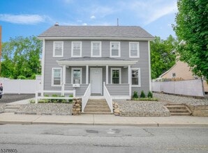 Building Photo - 244 Myrtle Ave