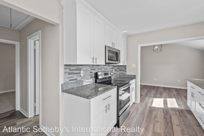 Building Photo - 3 br, 2 bath House - 5540 Westbury Rd