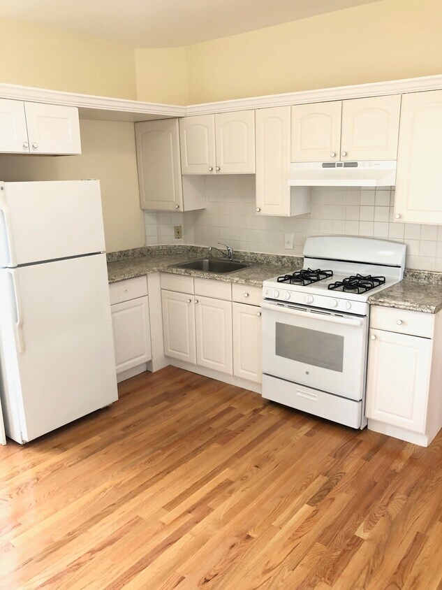 Foto principal - 5 Buckley Ave