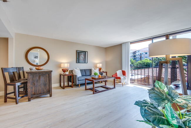 Foto del edificio - The Meridian at Laguna Hills - 55+ Senior ...