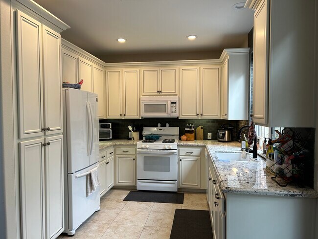 Cocina - 580 Fenwick Way