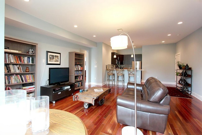 Building Photo - 440 Rhode Island Ave NW