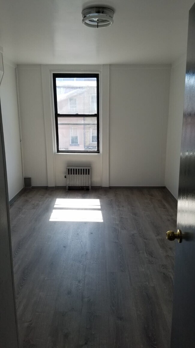 Bedroom 2 - 495 Grand St