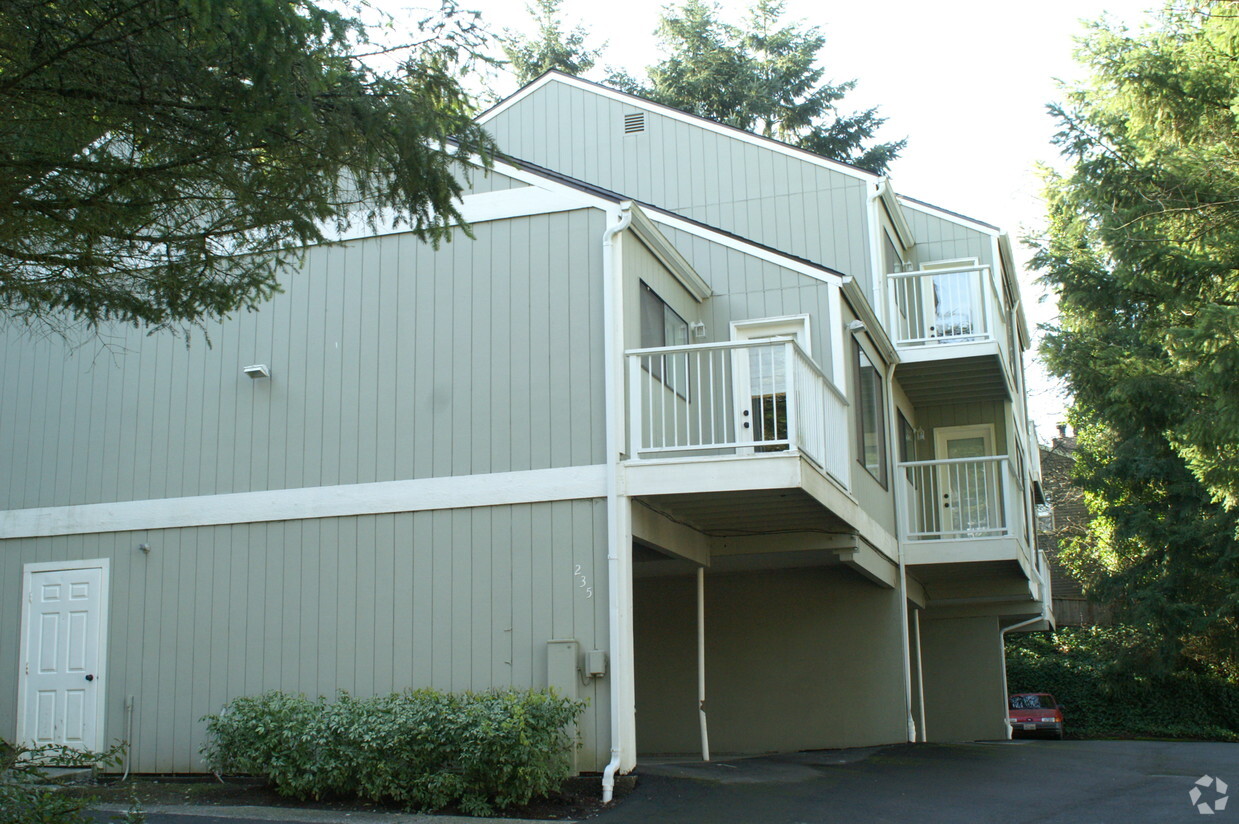 Foto del edificio - The Timbers Apartments