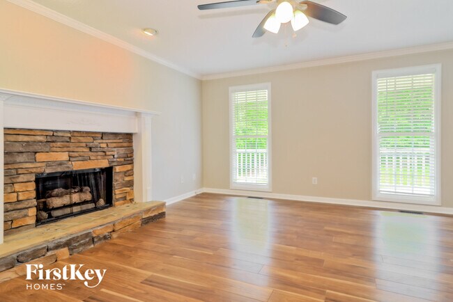 Building Photo - 77 Lanesborough Ct