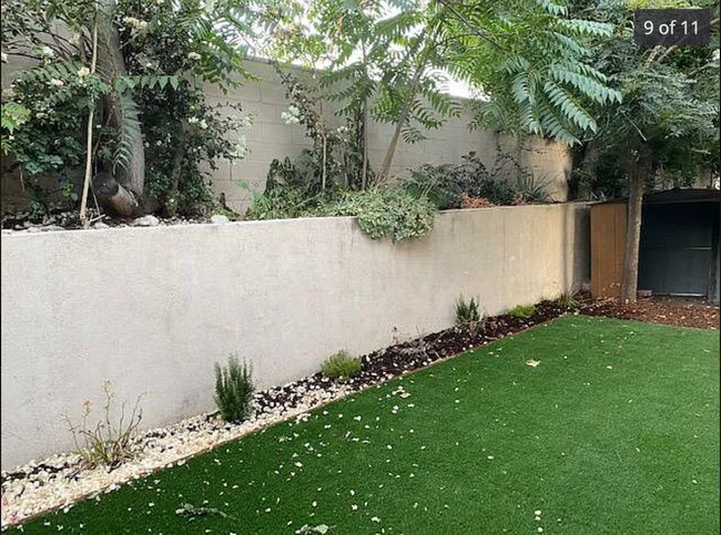 Drought tolerant backyard - 6949 Elmo St