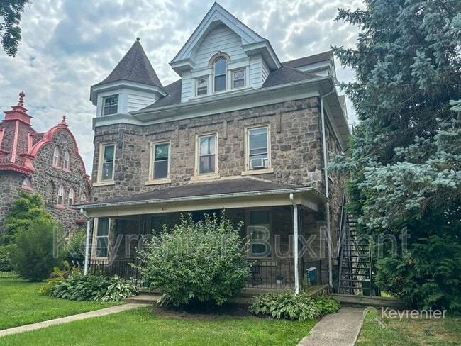 Foto del edificio - 416 Highland Ave