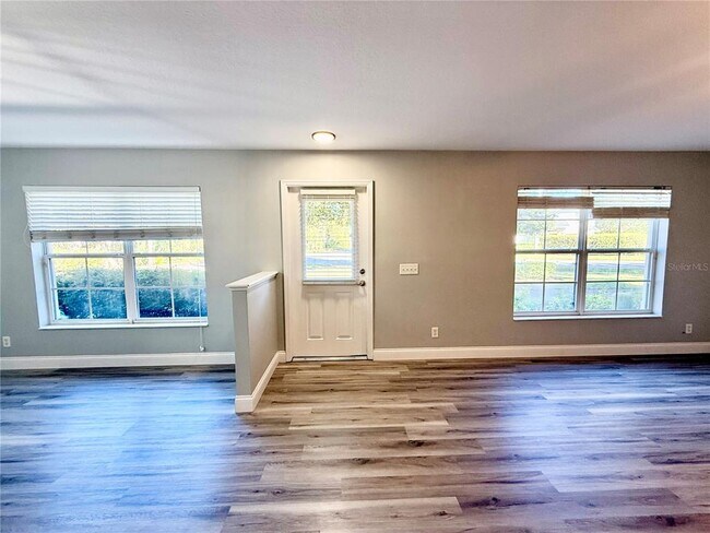 Foto del edificio - 9604 Charlesberg Dr