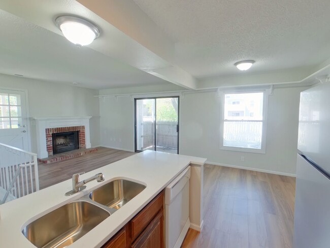 Building Photo - 1717 S Cypress*