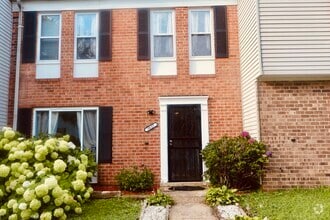 Building Photo - 7617 Swan Terrace