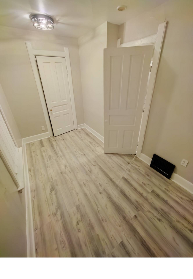 Foto del edificio - 2229 N 40th St