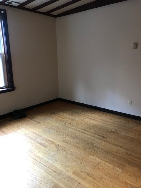 Building Photo - 2039 Walnut St