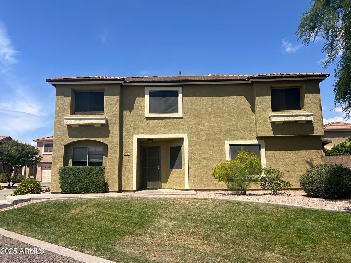 Foto principal - 21846 N 40th Way