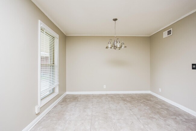 Building Photo - 2991 Elgin Dr