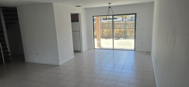 Foto del edificio - 6325 SW 138th Ct