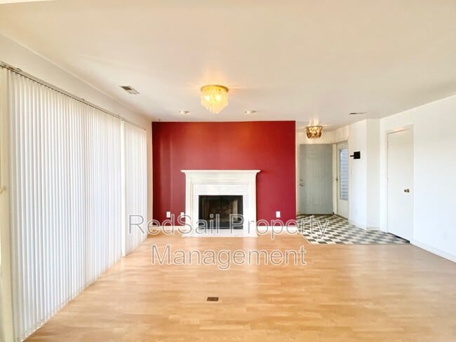 Building Photo - 212 Dockside Dr