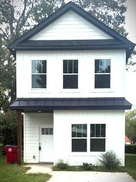 Building Photo - 744 Gracey Ave