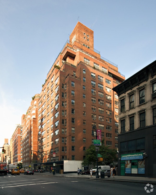 Primary Photo - 136 E 76th St