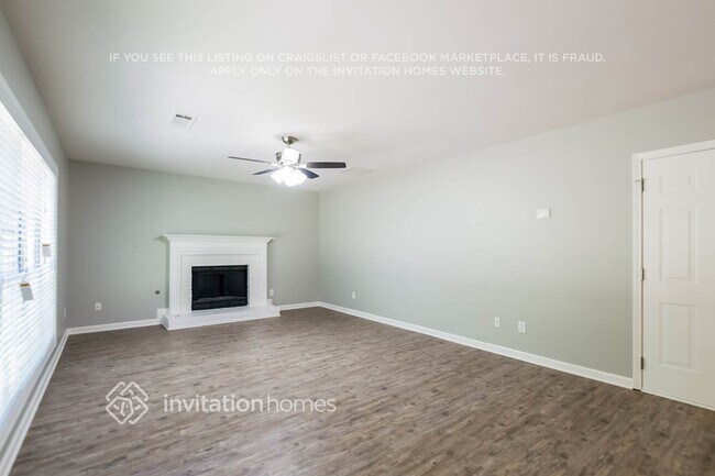 Building Photo - 2715 Denian Ct