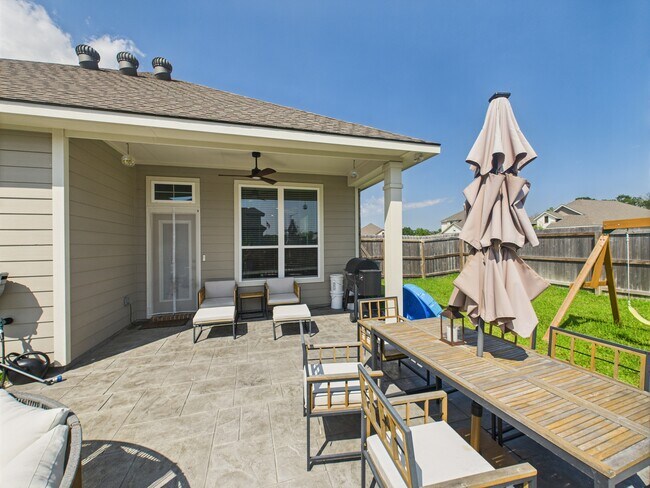 Foto del edificio - 4841 Native Tree Ln