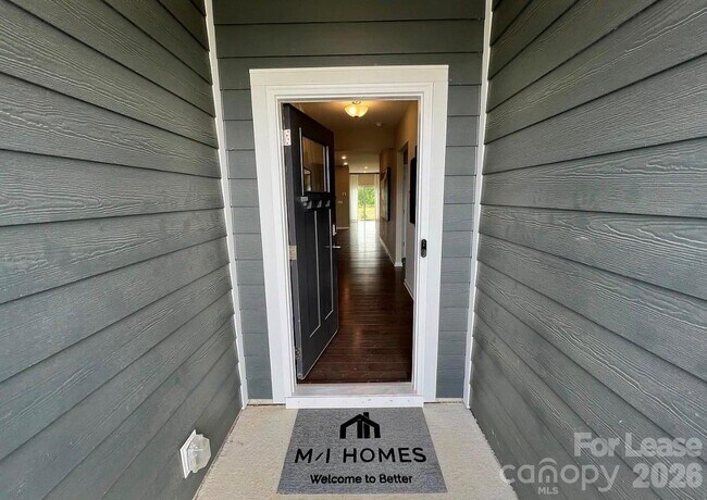 Building Photo - 4609 Stallings Brook Dr