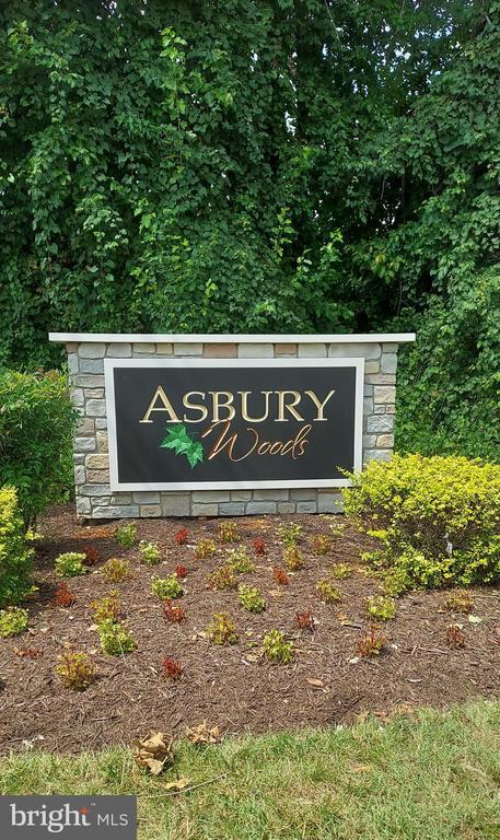 Foto del edificio - 8089 Brookstone Ct