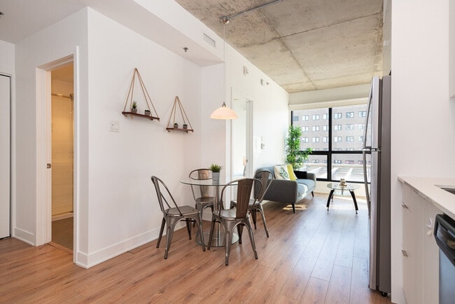 Photo du bâtiment - 1602 Rue Saint-Dominique