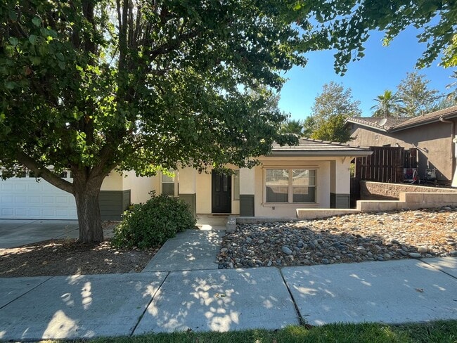 Building Photo - 1217 Echo Ct