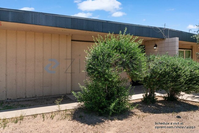 Building Photo - 2018 W Cactus Rd