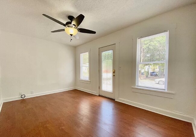 Foto del edificio - 117 25th St N