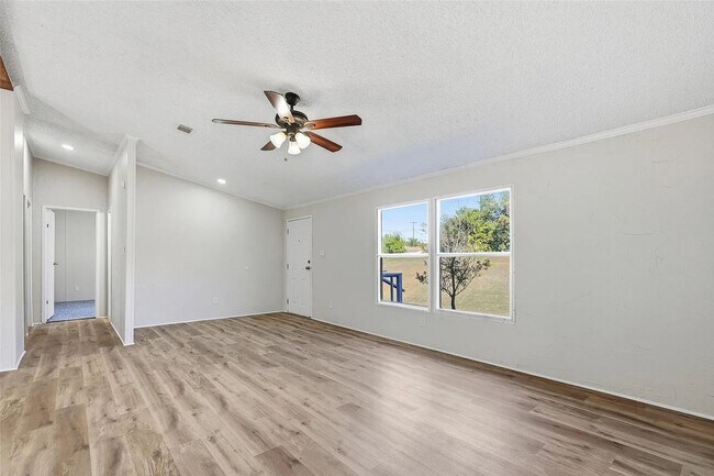 Foto del edificio - 2645 Bryant St